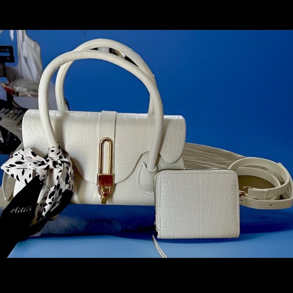 Handbags - White Structured Satchel with Gold Hardware
